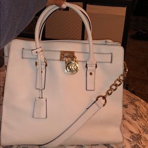 MICHAEL KORS LARGE HAMILTON BAG ✨✨✨
